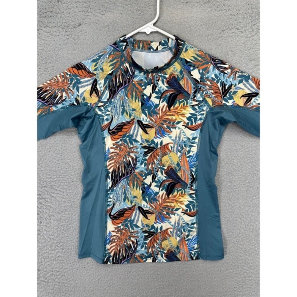 Patagonia Shirt Womens Medium Blue Leaf Compression Fit Tight Workout Exercise